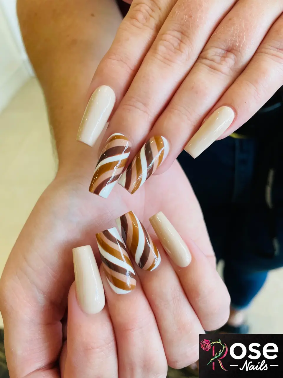 Rose Nails In Sioux Falls