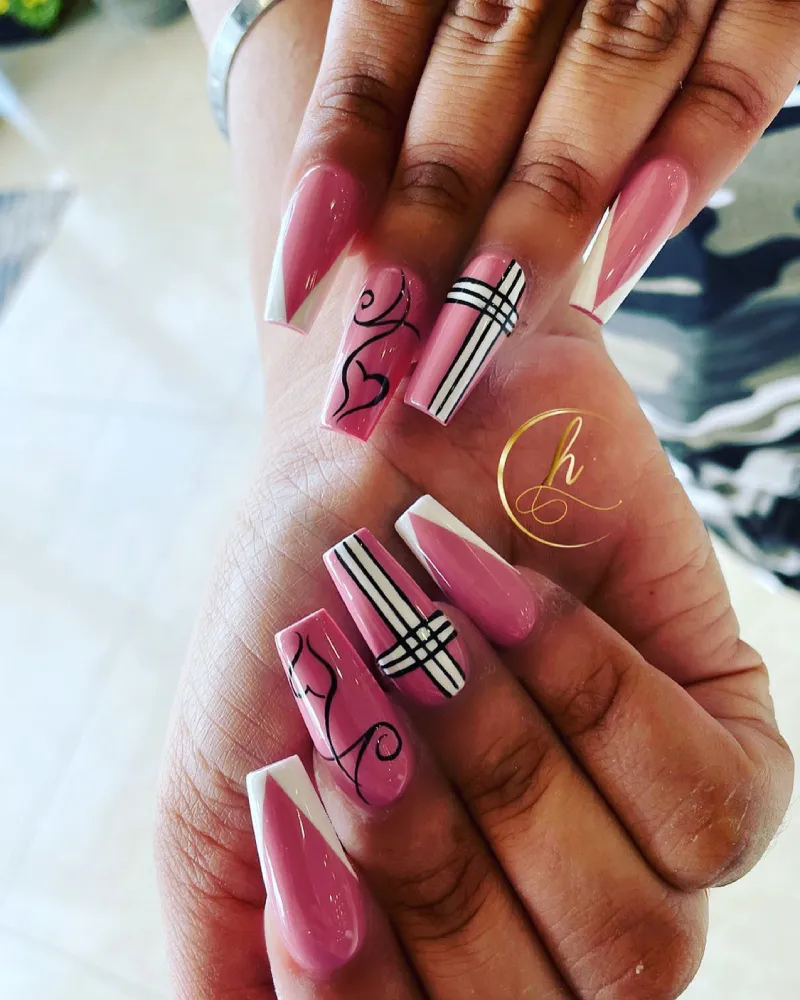 Rose Nails In Sioux Falls